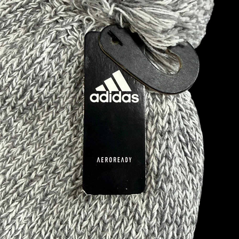 Adidas Men's Grey/White Pom Pom Winter Fleece Lined Beanie Hat Cap Toboggan NWT
